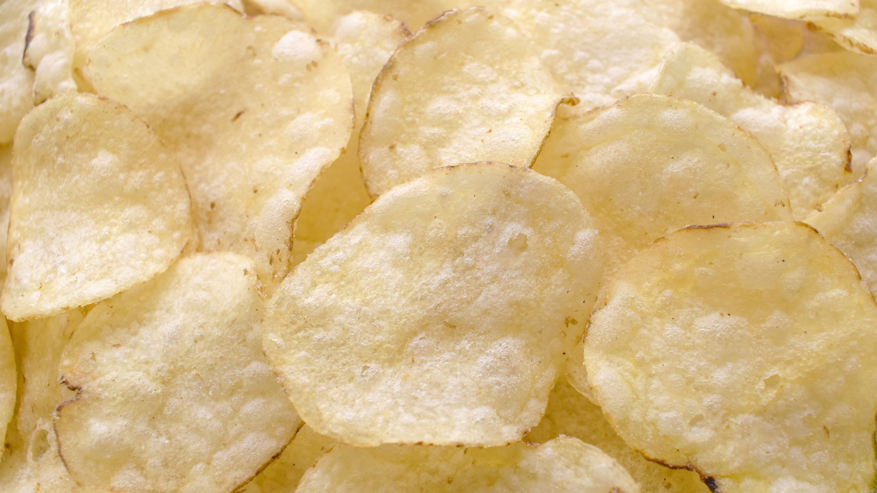 The-Colour-of-potato-chips